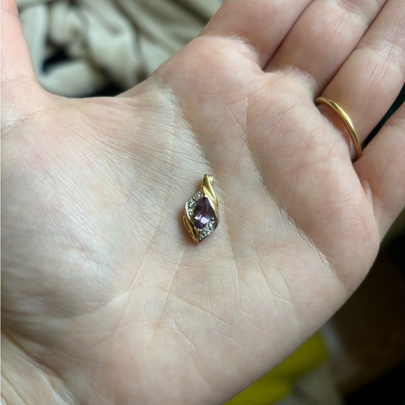 Yellow Gold Amethyst & Cubic Zirconia Pendant 10k - Picture 2 of 4